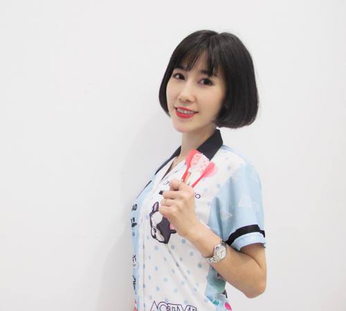 周莫默4